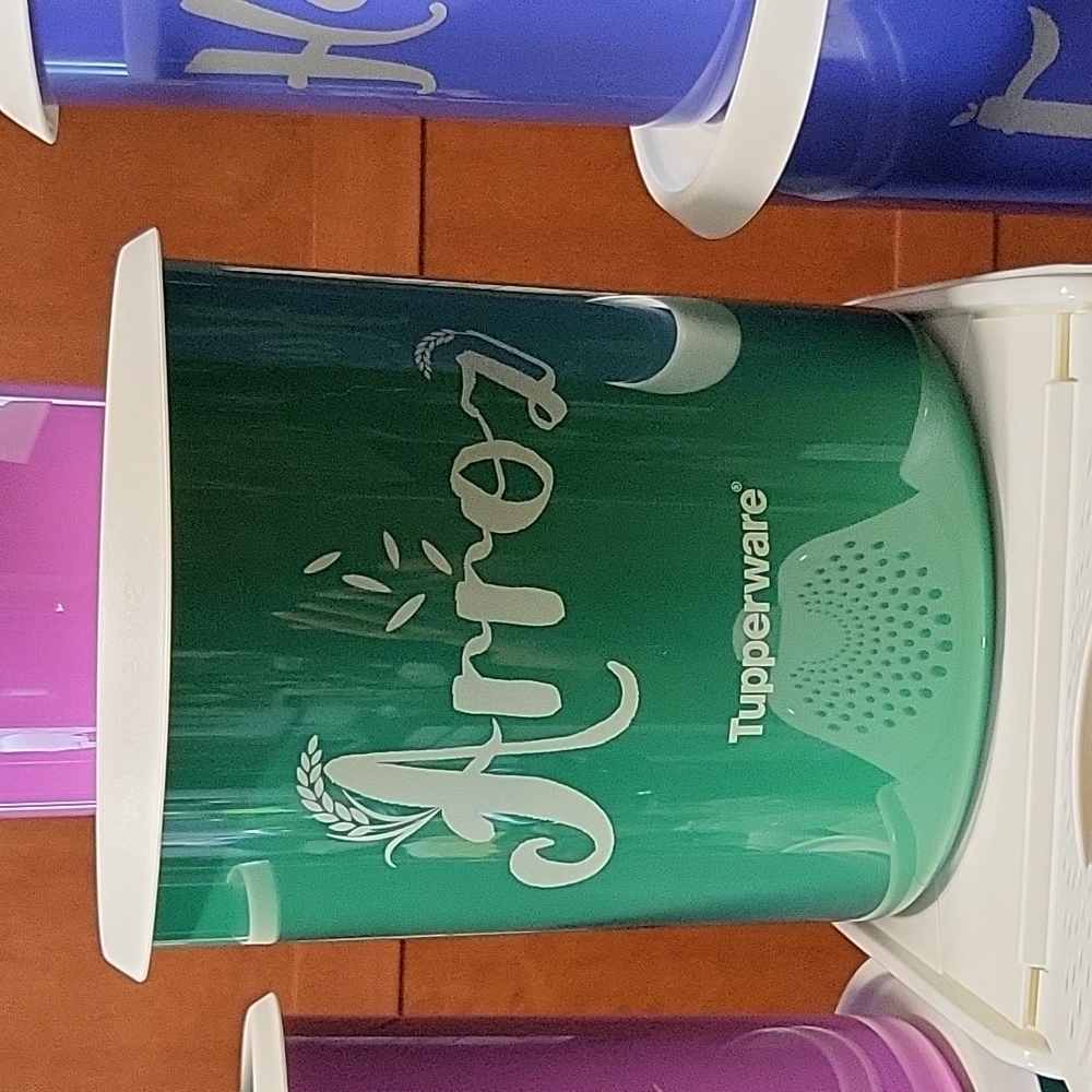 Tupperware Pantry Set - Picture 6 of 12